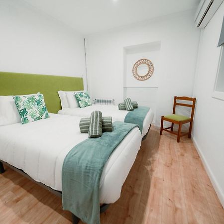 Douro Garden & Rooftop - Authentic Portuguese Guesthouse 빌라노바데가이아 외부 사진