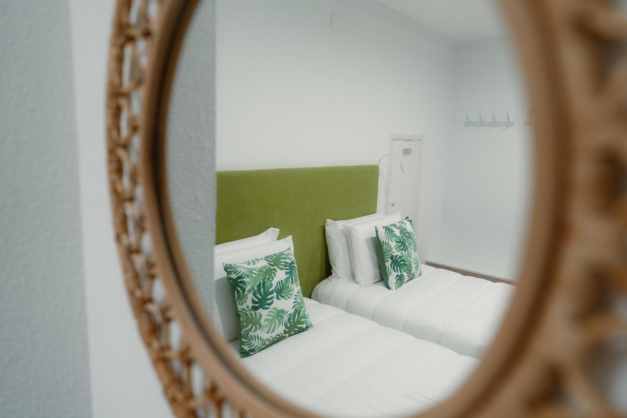 Douro Garden & Rooftop - Authentic Portuguese Guesthouse 빌라노바데가이아 외부 사진