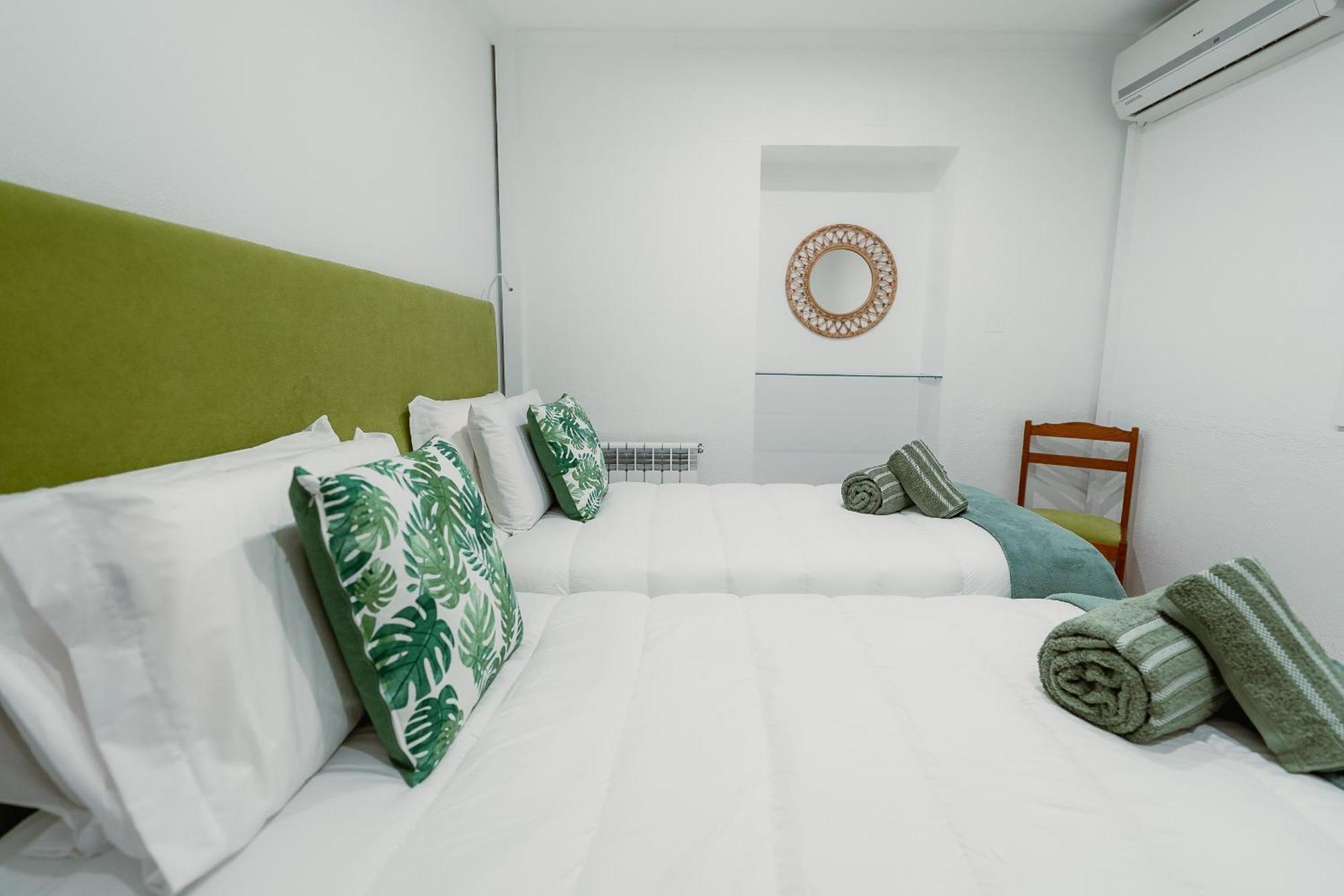 Douro Garden & Rooftop - Authentic Portuguese Guesthouse 빌라노바데가이아 외부 사진